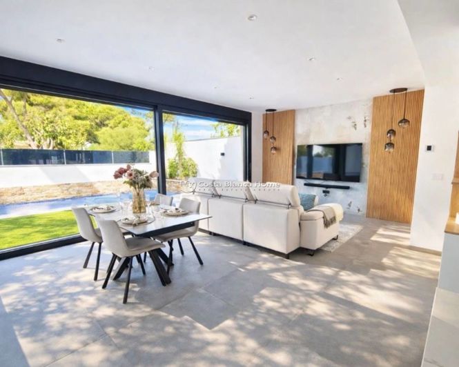 Image No.3-3 Bed Villa for sale