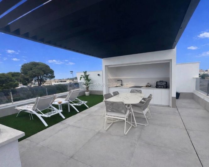 Image No.9-3 Bed Villa for sale