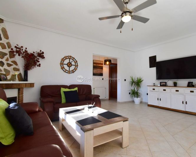 Image No.4-4 Bed Villa for sale