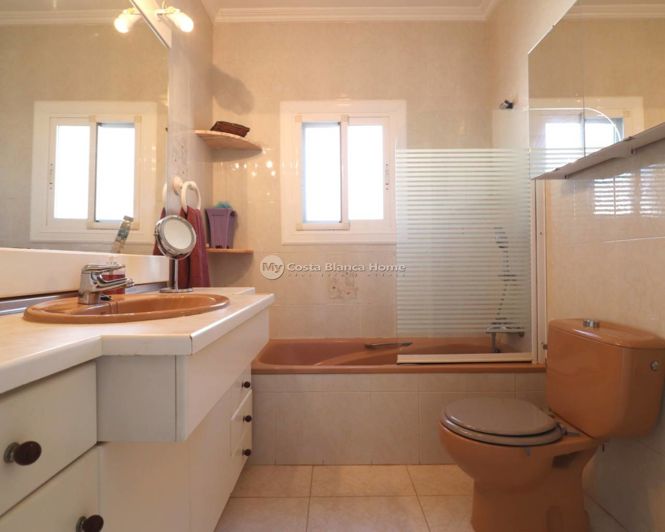 Image No.25-Villa de 4 chambres à vendre à Algorfa