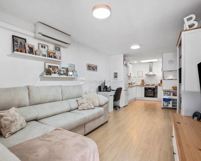 Image No.3-2 Bed Townhouse for sale