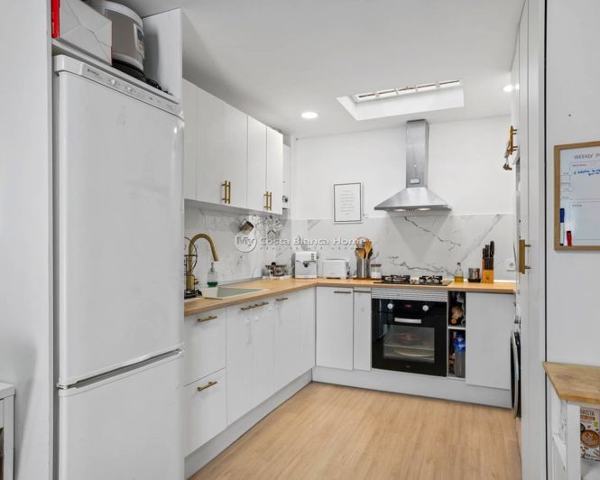 Image No.6-2 Bed Townhouse for sale