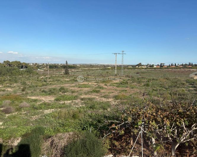 Image No.22-5 Bed Townhouse for sale