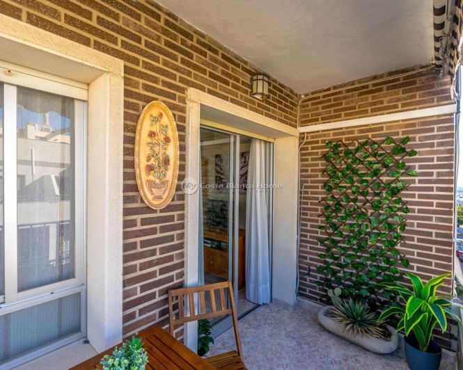 Image No.17-3 Bed Apartment for sale