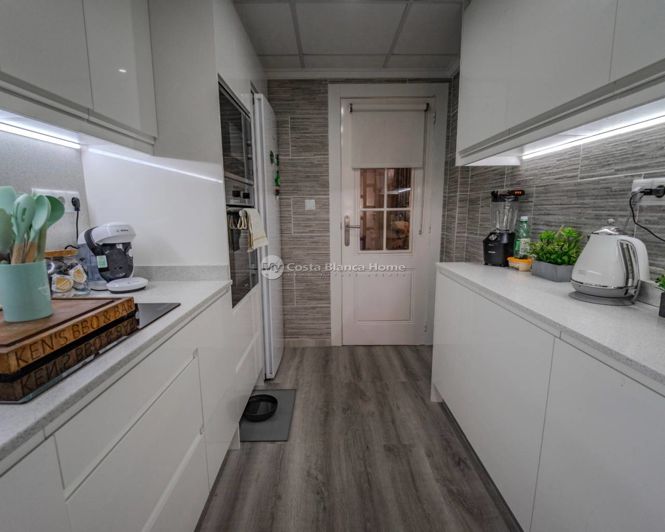 Image No.16-3 Bed Townhouse for sale