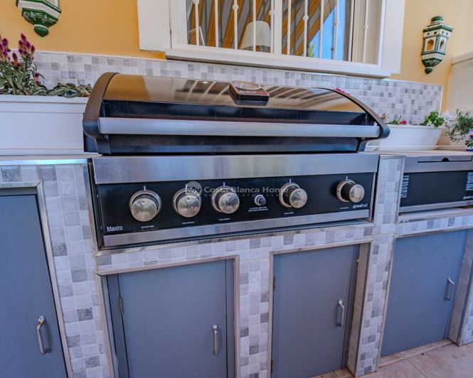 Image No.27-3 Bed Townhouse for sale