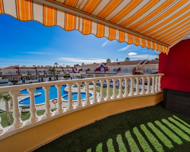 Image No.36-3 Bed Townhouse for sale