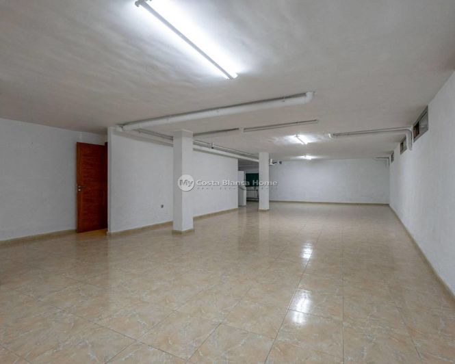 Image No.27-4 Bed Villa for sale