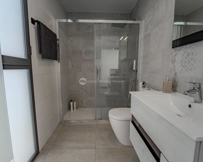 Image No.26-3 Bed Villa for sale