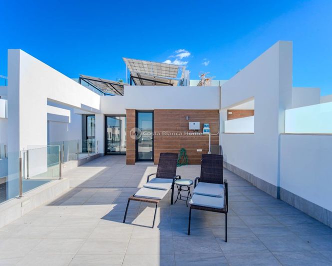 Image No.27-3 Bed Villa for sale