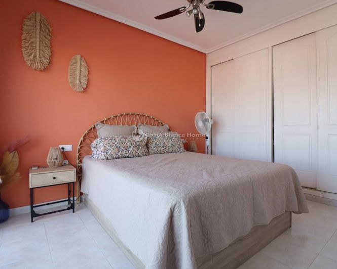 Image No.15-2 Bed Villa for sale