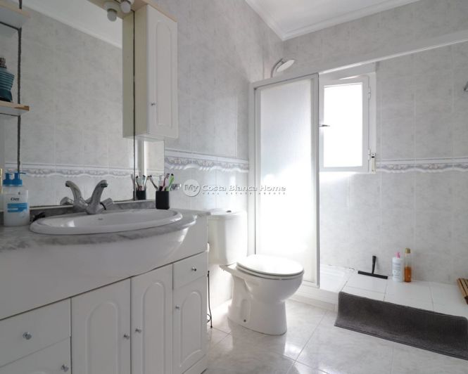 Image No.17-2 Bed Villa for sale