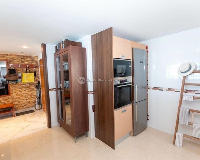 Image No.7-3 Bed Apartment for sale