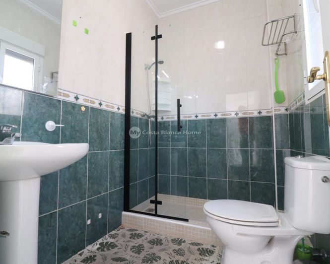 Image No.15-3 Bed Villa for sale