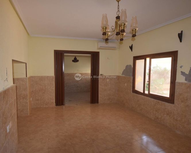 Image No.4-2 Bed Townhouse for sale