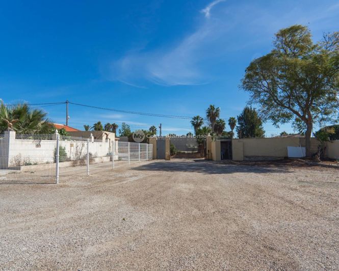 Image No.30-6 Bed Country House for sale