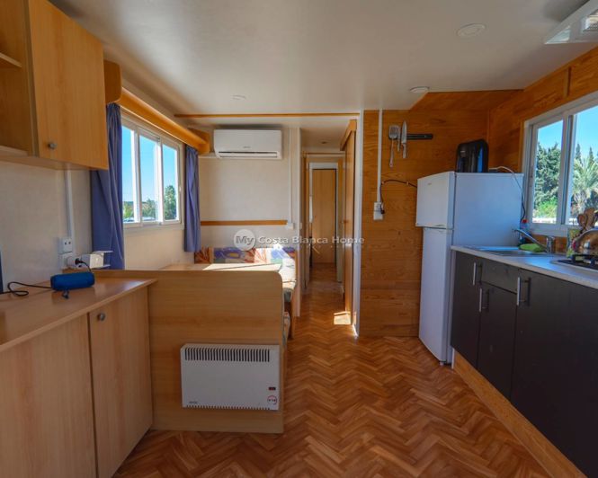 Image No.31-6 Bed Country House for sale