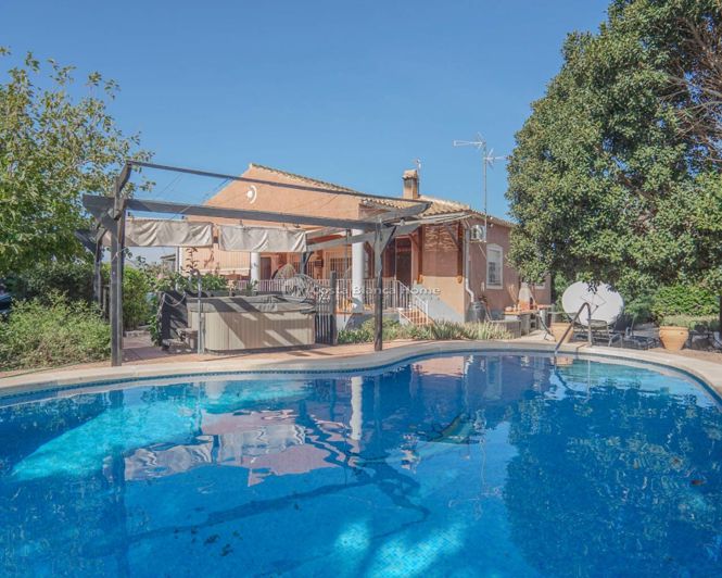 Image No.3-3 Bed Country House for sale