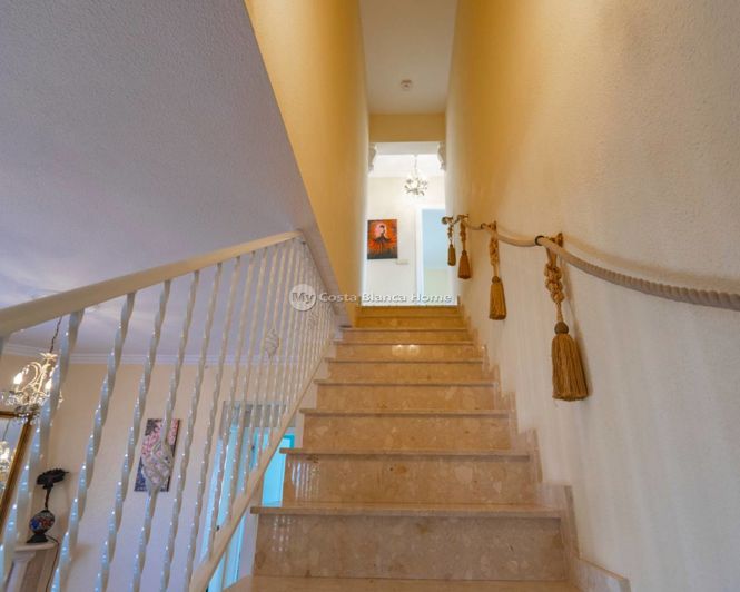 Image No.21-5 Bed Villa for sale