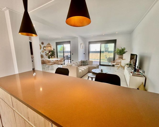 Image No.10-2 Bed Villa for sale