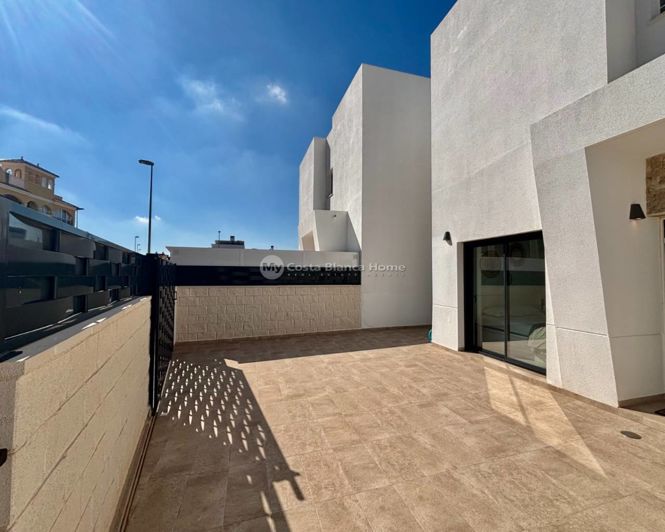 Image No.6-2 Bed Villa for sale