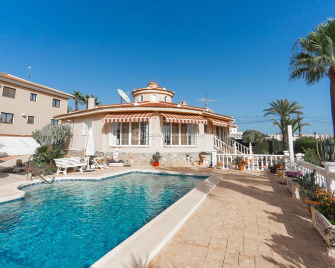 Image No.43-5 Bed Villa for sale