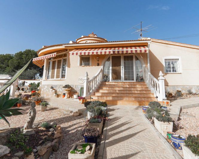 Image No.5-5 Bed Villa for sale