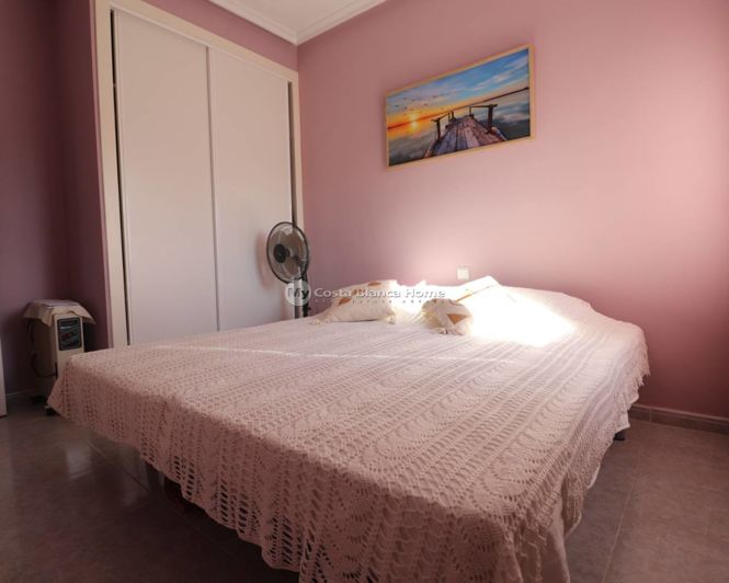 Image No.12-3 Bed Country House for sale