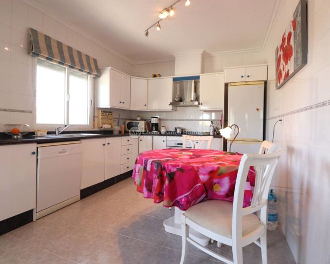 Image No.5-3 Bed Country House for sale