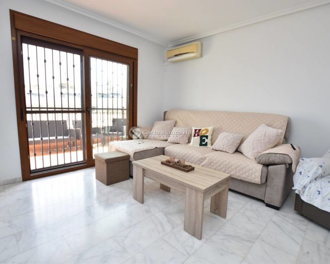 Image No.12-3 Bed Townhouse for sale