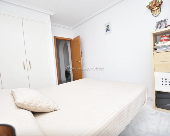 Image No.17-3 Bed Townhouse for sale