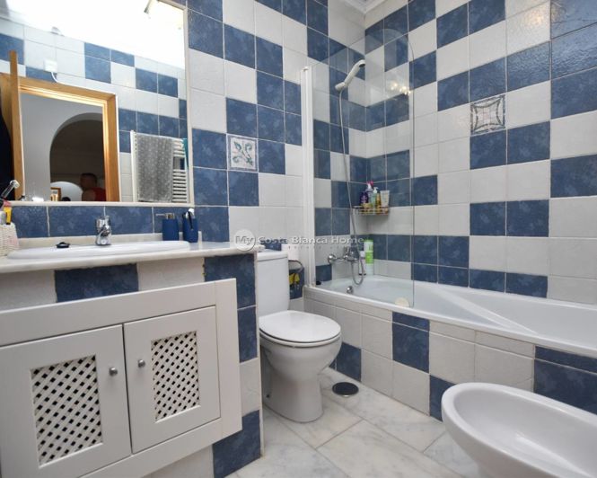 Image No.18-3 Bed Townhouse for sale