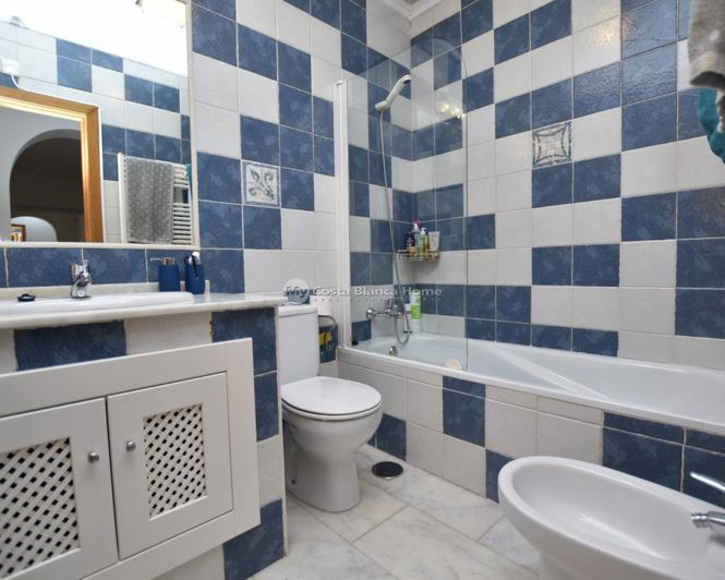 Image No.19-3 Bed Townhouse for sale