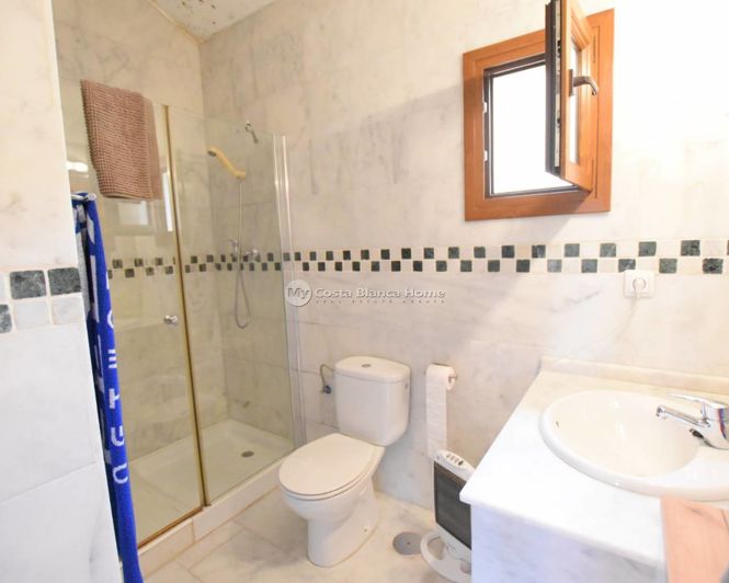 Image No.22-3 Bed Townhouse for sale