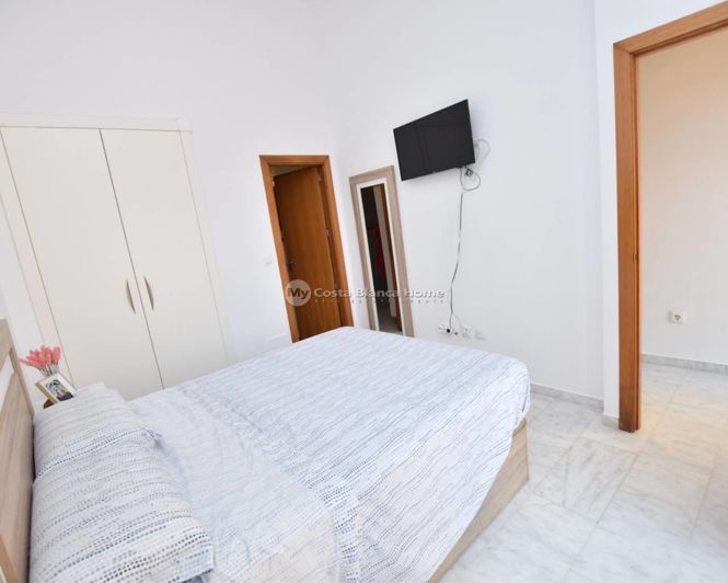 Image No.23-3 Bed Townhouse for sale