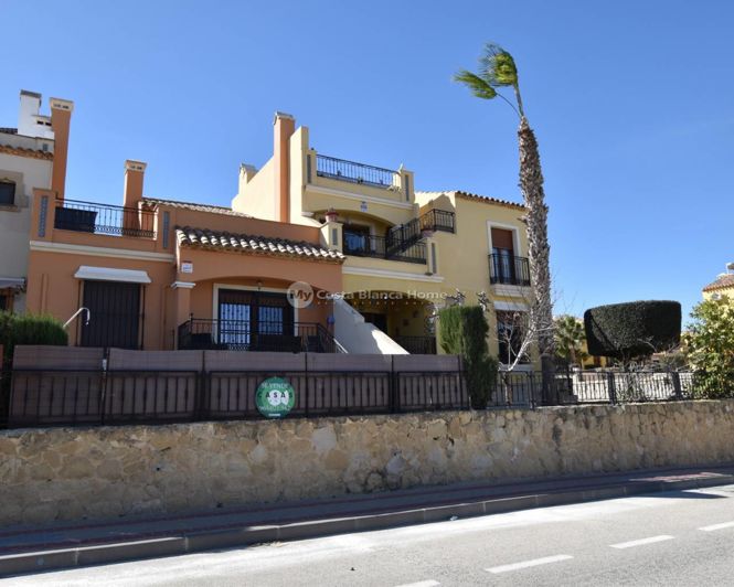 Image No.3-3 Bed Townhouse for sale