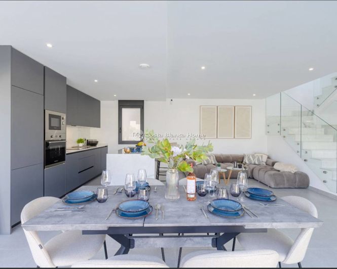 Image No.15-3 Bed Villa for sale