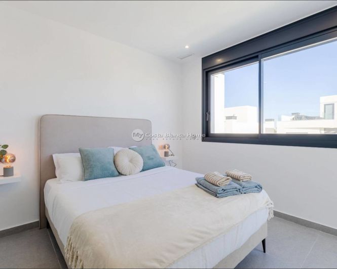 Image No.23-3 Bed Villa for sale