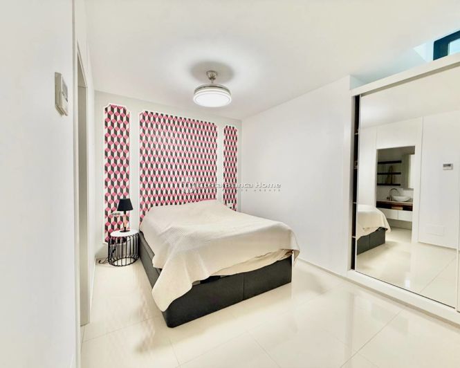 Image No.6-3 Bed Townhouse for sale