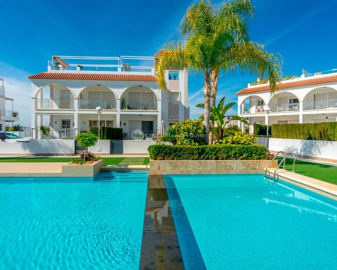 Image No.32-2 Bed Apartment for sale