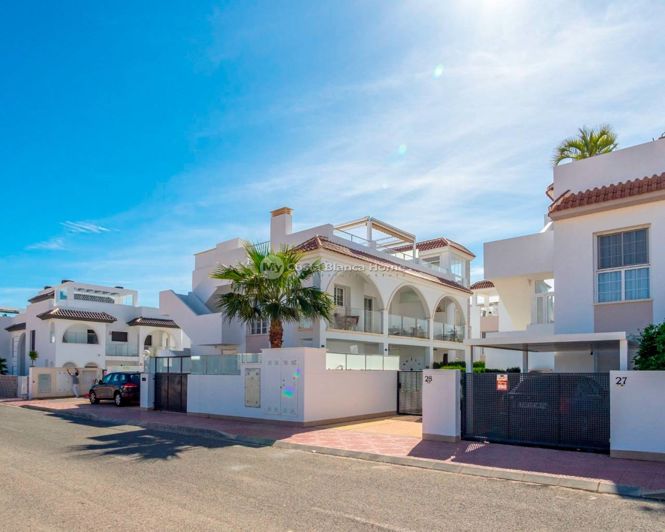 Image No.37-2 Bed Apartment for sale