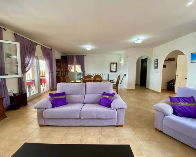 Image No.10-3 Bed Villa for sale