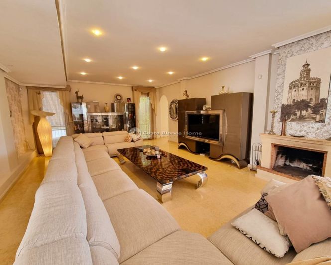 Image No.3-5 Bed Villa for sale