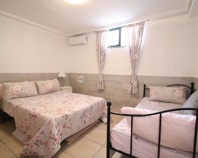 Image No.18-5 Bed Villa for sale