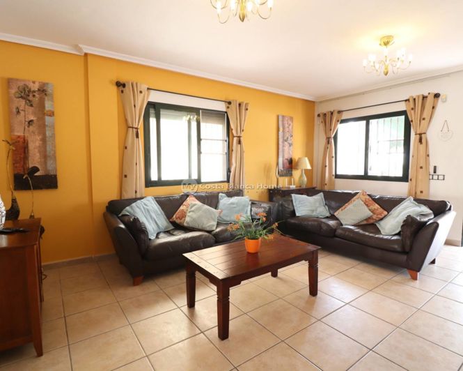 Image No.7-5 Bed Villa for sale