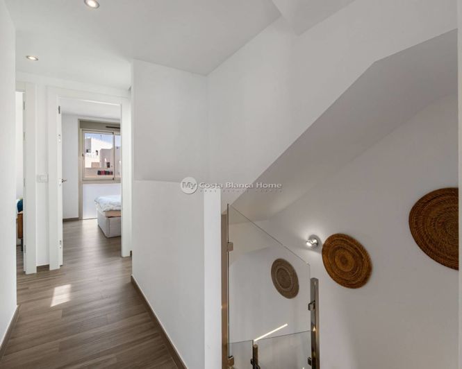 Image No.16-3 Bed Villa for sale