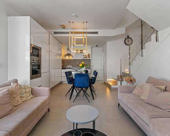 Image No.2-3 Bed Villa for sale