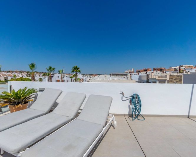 Image No.20-3 Bed Villa for sale