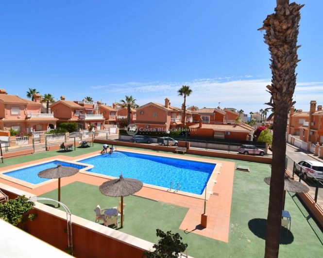 Image No.2-Villa de 3 chambres à vendre à Orihuela Costa