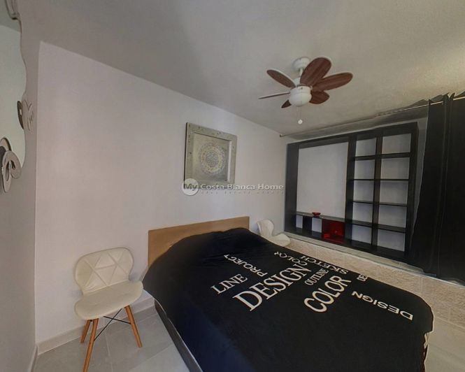 Image No.39-6 Bed Property for sale